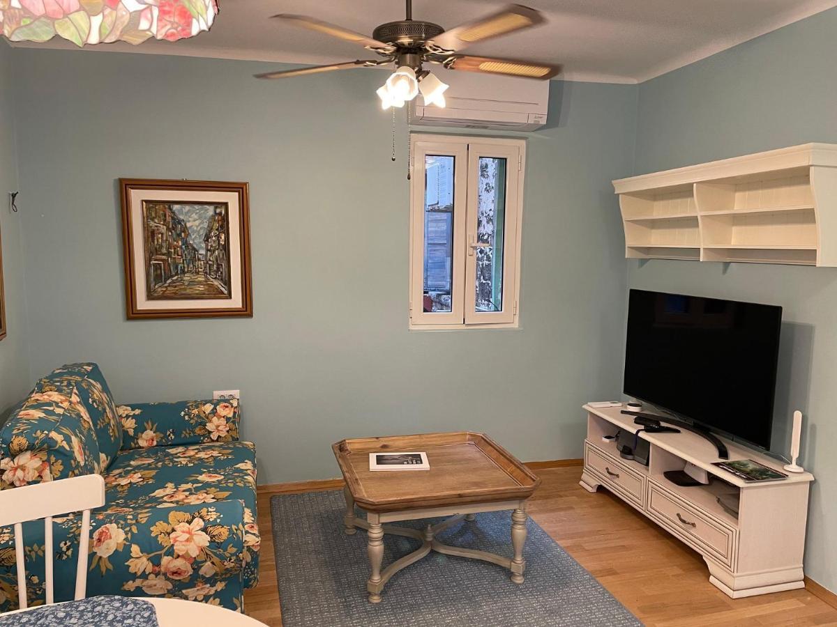 Studio Apartment Sweet Dreams Rovinj Exteriör bild