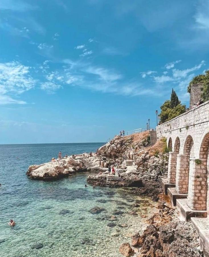 Studio Apartment Sweet Dreams Rovinj Exteriör bild