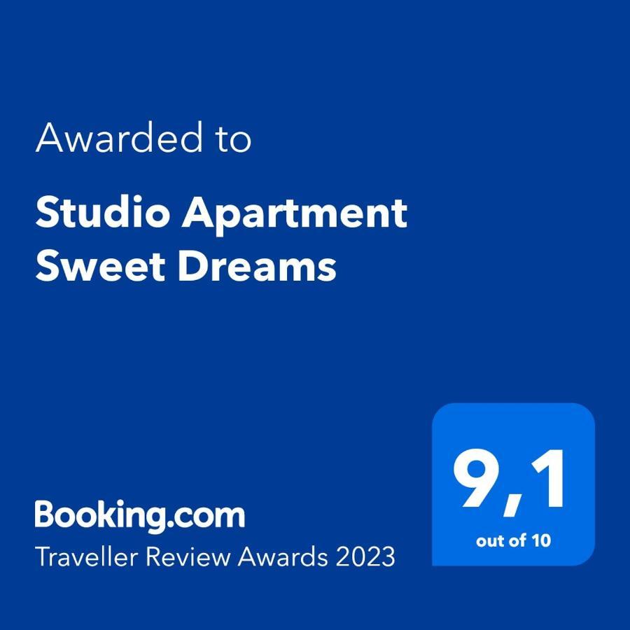 Studio Apartment Sweet Dreams Rovinj Exteriör bild